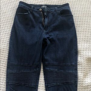 Blue Skinny Jeans w/ knee cuff
